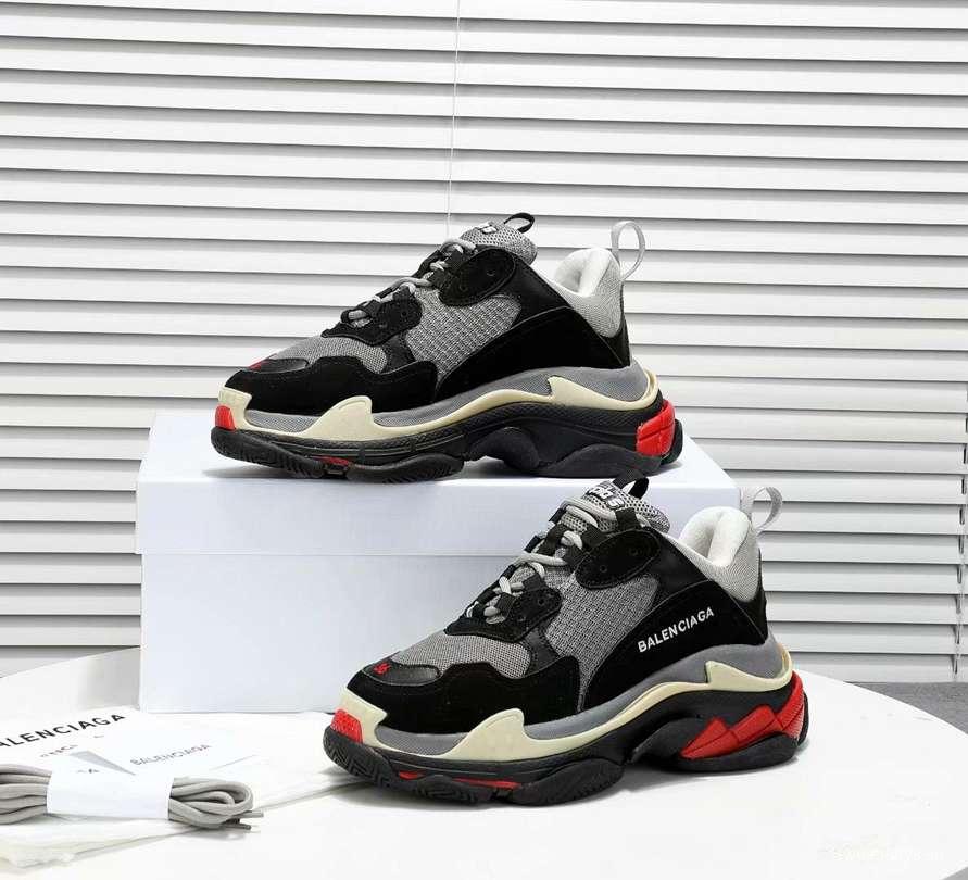 Men/Women Balenciaga Triple-S Sneaker 3 Color Item 6380340