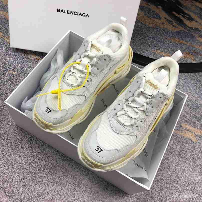 Men Balenciaga Triple-S Sneaker Grey/White Sneaker